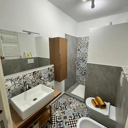 Rooftop Garbatella-ostiense Apartment Rom