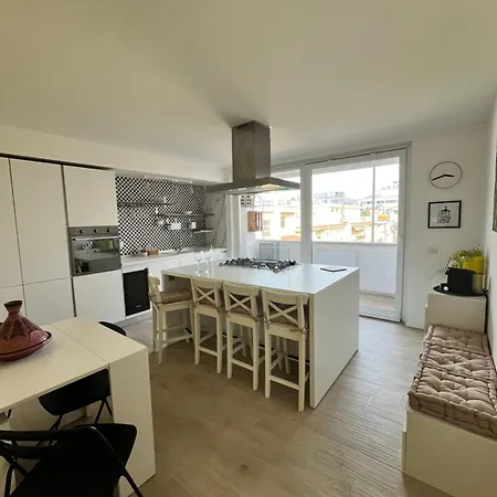 Apartment Rooftop Garbatella-ostiense Rom